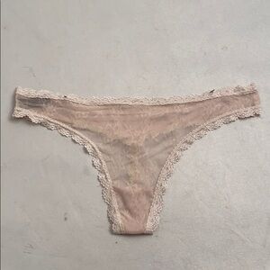 Marilyn Monroe cream thong panty XL